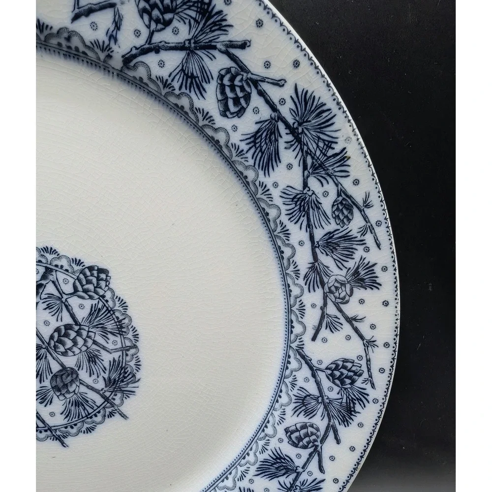 WH Grindley Oxford Blue White Pine Cone Dinner Plate English Ironstone Antique